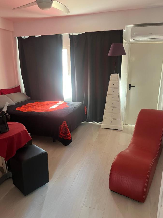 Estudio Romantico La Carihuela 托雷莫利诺斯 外观 照片